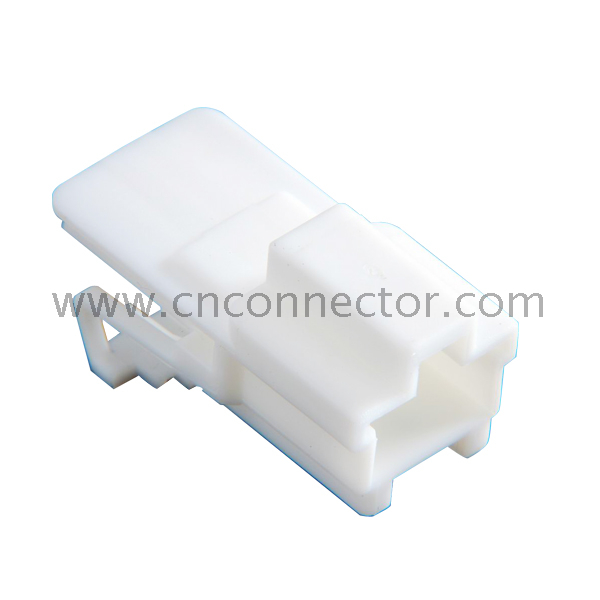 3 pin male auto electrical connector for 7122-7830 PH851-03010