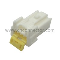 6098-1120 4 way female connector