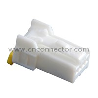 4 pin female automotive wire harness connectors of PBT for 6098-1120