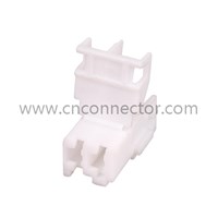 45200229 2 way female pin connector