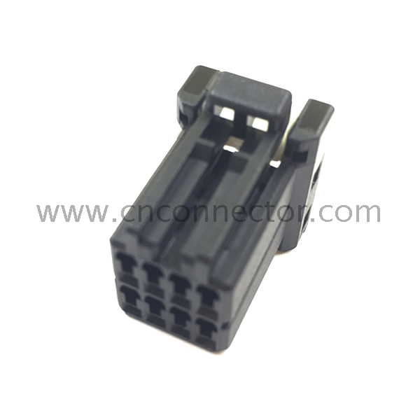 8 Pin Female 1.0mm Pitch Automotive Electrical Connector 175964-2