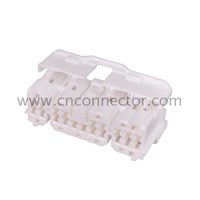Female and male car electrical wire connector 1-368188-1