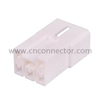 PA66 housing 5 pins male automotive connector